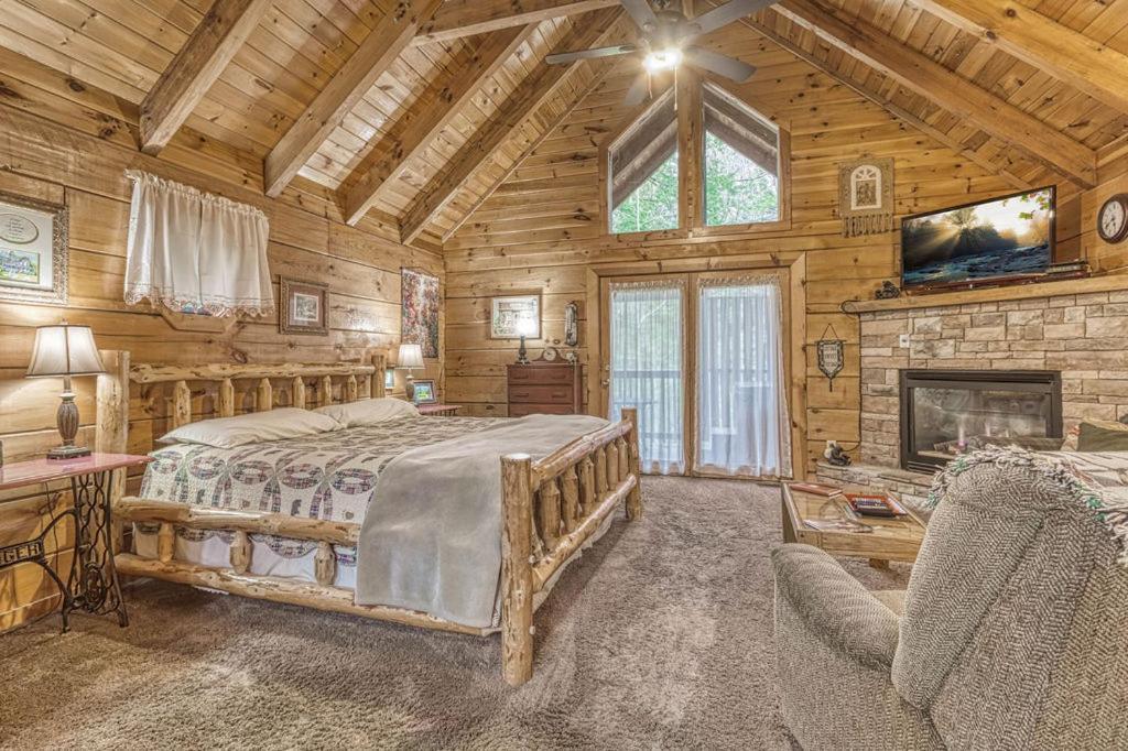 Mountain Eden, Hot Tub, Resort Pool, Wifi, 1089 Free Tickets Each Paid Day, Dollywood And More Gatlinburg Zewnętrze zdjęcie